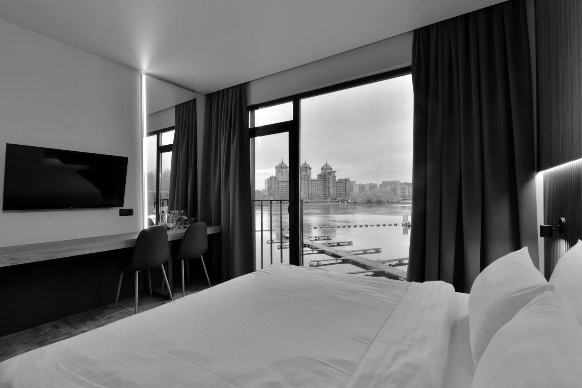 Hotel Fregat Kiev Exterior foto